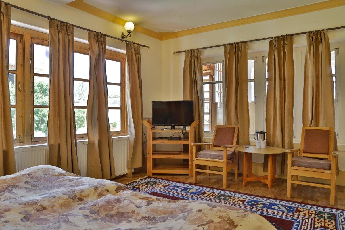 Hotel Omasila Leh Exterior photo