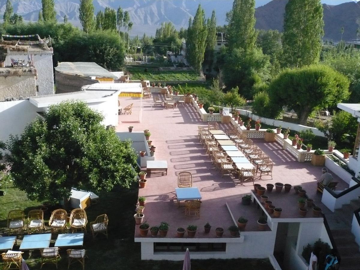Hotel Omasila Leh Exterior photo